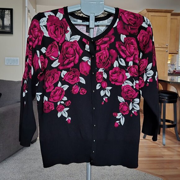 White House Black Market sz XL 3/4 sleeve button up sweater floral rose cardigan - Picture 1 of 3